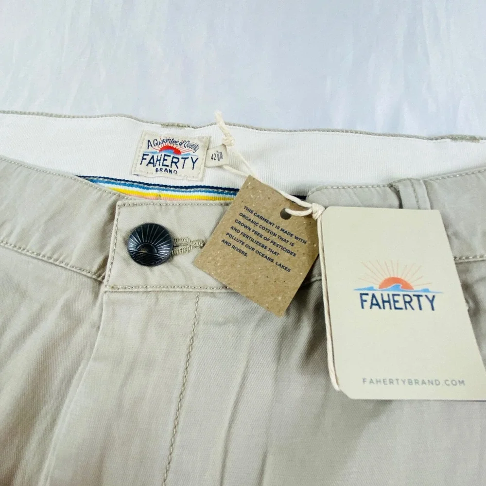 Faherty Island Life Short Faded Khaki Organic Cotton Mens 42 MBS2106